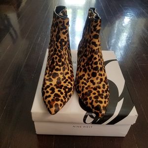 Nine west sz 9 leather bootie